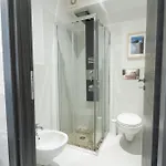Velis - Art & Hospitality Pensión 4*